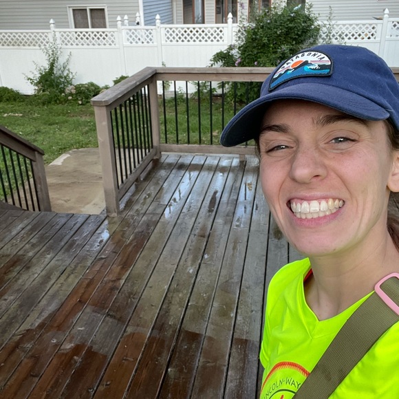 Meet your Posher, Heather - Picture 3 of 3